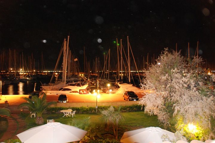 1 foll 02.JPG - Follonica, Etrusca marina. Zde jsme zimovali a v dubnu zahájili sezónu 2009